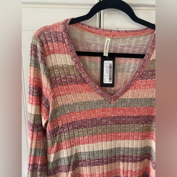 Striped V-Neck Women's Top - Picture 3 of 5